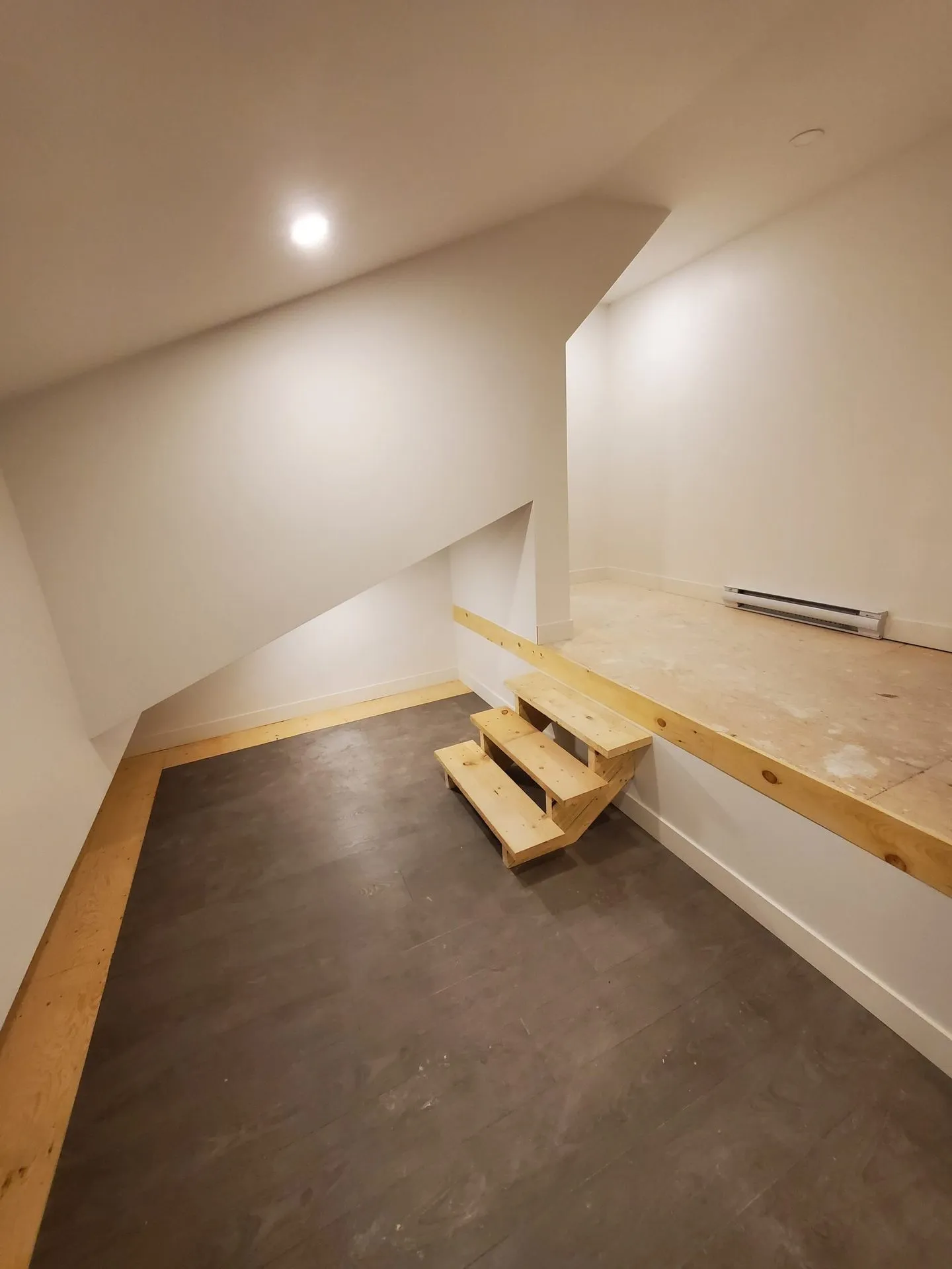 Agrandissement sur mesure – Garage et espace de rangement — photo 5