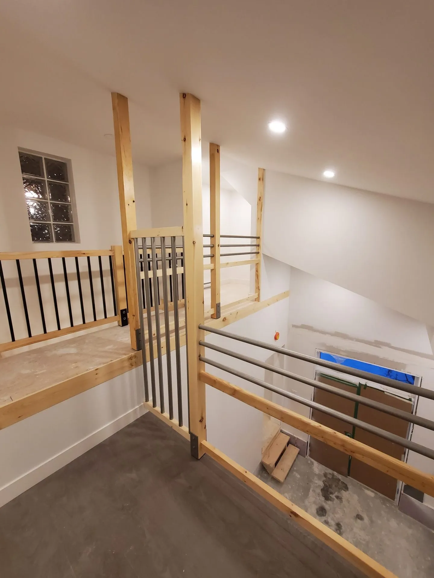 Agrandissement sur mesure – Garage et espace de rangement — photo 6