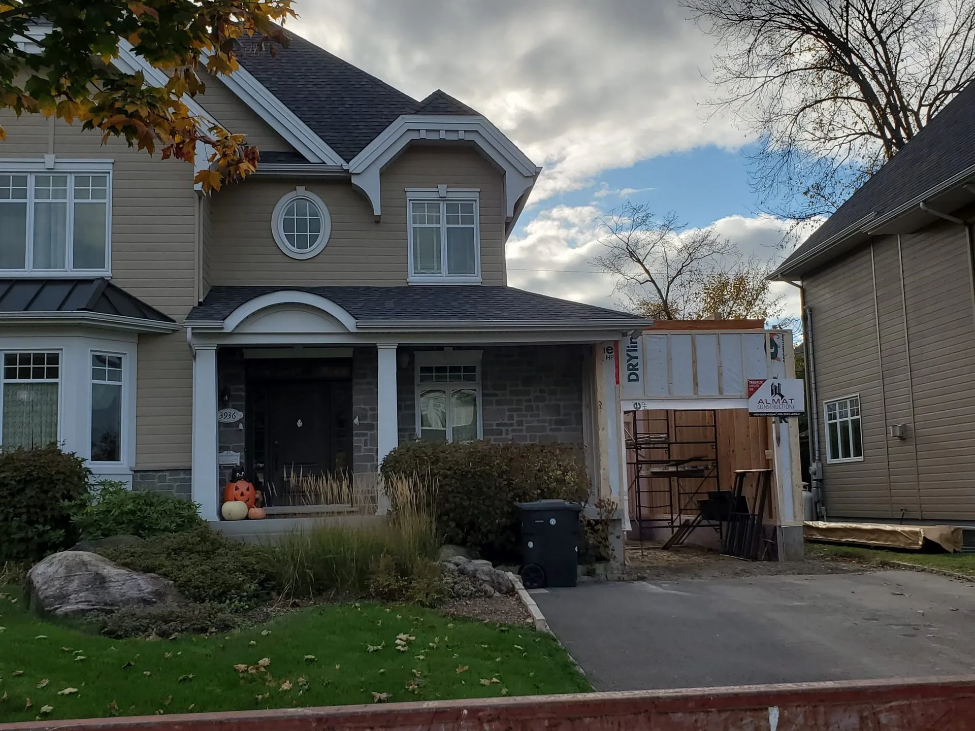 Agrandissement sur mesure – Garage et espace de rangement — photo 7